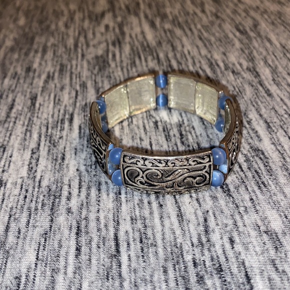 Vintage Silver-Tone Scroll Design Stretch Bangle with Blue Cats-Eye Beads - Picture 7 of 11